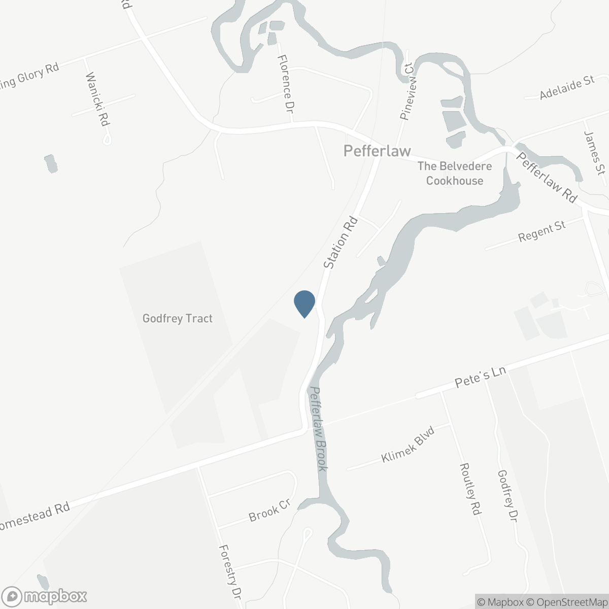 4 HUBBARD STREET, Georgina, Ontario L0E 1N0